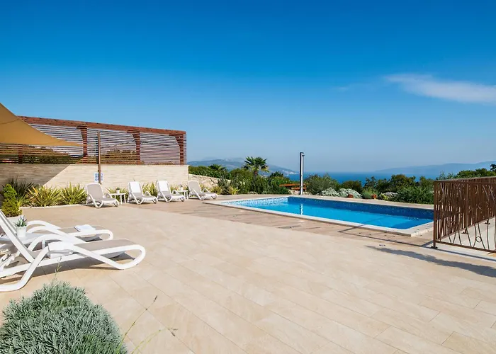 Luce Villa Labin (Istria)